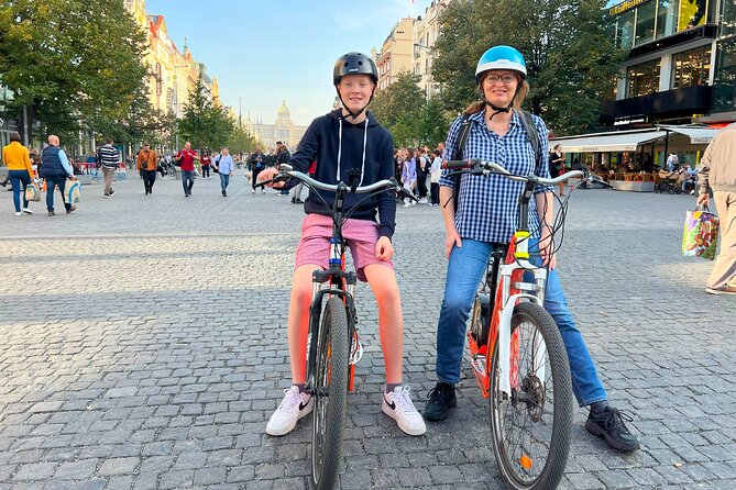 The Highlights of Prague on eBike or electric Scooter - Timing and how long this really takes in your day
