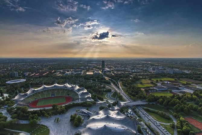 Transfer from Prague to Munich: Private with a 2 Hour Stop - Door-to-door Prague to Munich is the real time-saver