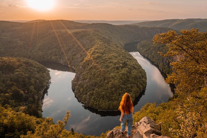 Trip to Viewpoint Maj Czech Horseshoe Bend - Getting out of Prague: the countryside drive to Vyhlídka Maj