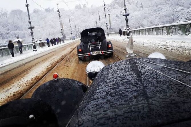Vintage Cars Prague - Grand City Tour 150min / 1-6 pers. 2,5hrs - Price and value: what $379.51 per group really buys