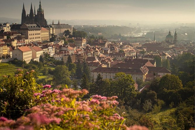 VIP Private tour Prague: Castle, Lunch, Beer, Boat - How a private 6-hour Prague plan actually helps