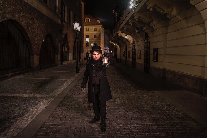 Walking Night Tour Ghost Stories and Legends of Prague's Old Town - Stop 3: the Church of St. James and a gruesome legend
