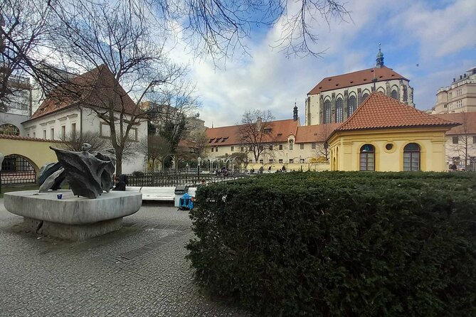 Walking Tour in Prague with Local Historian - When to book: timing matters in peak Prague
