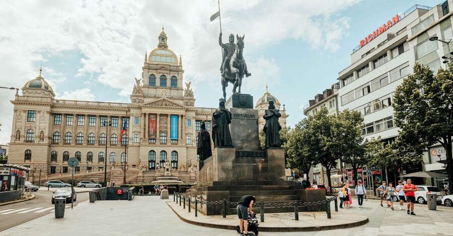 Walking tour of Prague in French : Nové Město - Key things to know before you go