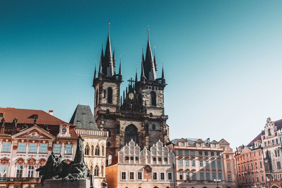 Walking tour of Prague in french: Old Town & Charles Bridge - Key takeaways before you go