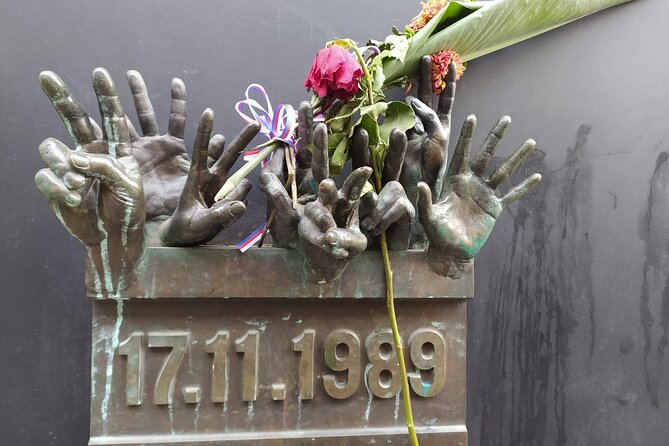 Wars and Totality History tour in Prague - How to Get the Most From This Prague History Walk