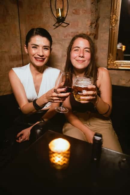 Wednesday Night Live Music with Cocktails - Practical reality check: small bar, limited space