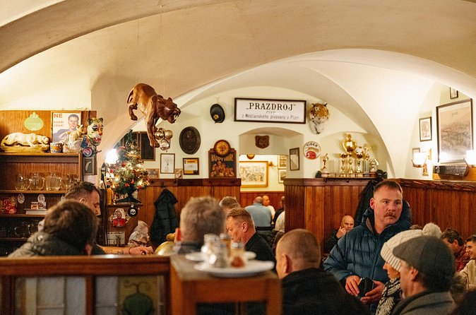 Where Czechs Drink Beer: A Short Tour and Beer Experience - Stop 3: Lokál Dlouhááá and the payoff of a longer stay