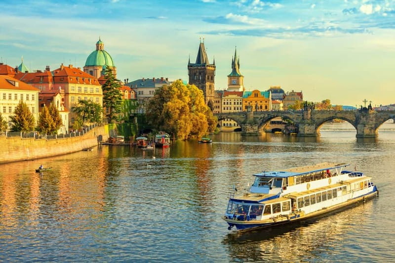 World War II History Tour of Prague's Old Town - Why this WWII walk starts in Josefov