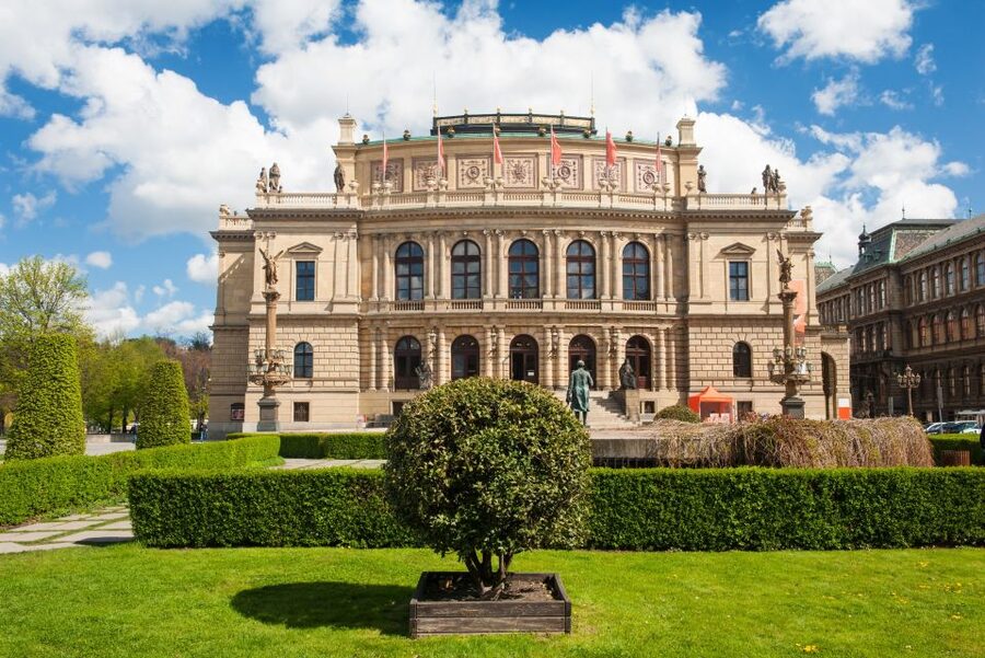 World War II History Tour of Prague's Old Town - Price and value: is $104 per person fair